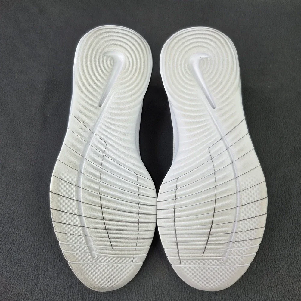 Nike Flex Experience 12 Barefoot Experience Shoes Sneakers U.S. Size 7.5 | MINT